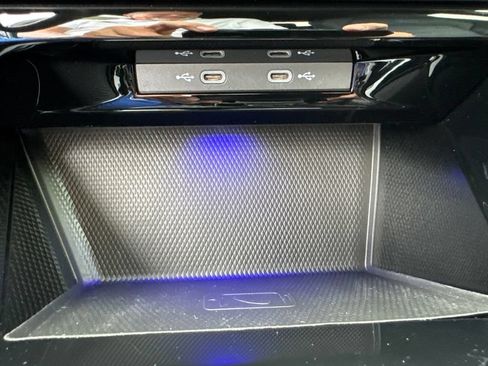 Certified 2024 Volkswagen Golf R AWD/4WD image 27