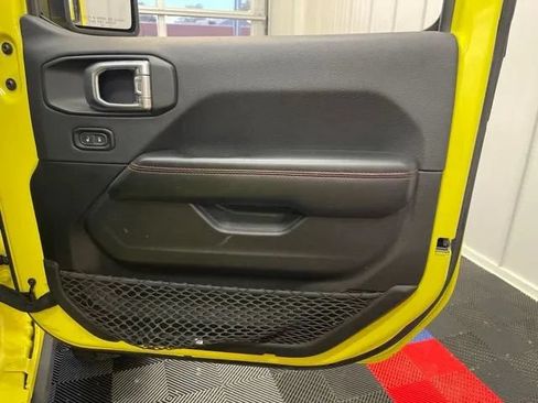 Used 2024 Jeep Wrangler Unlimited Rubicon AWD/4WD image 20