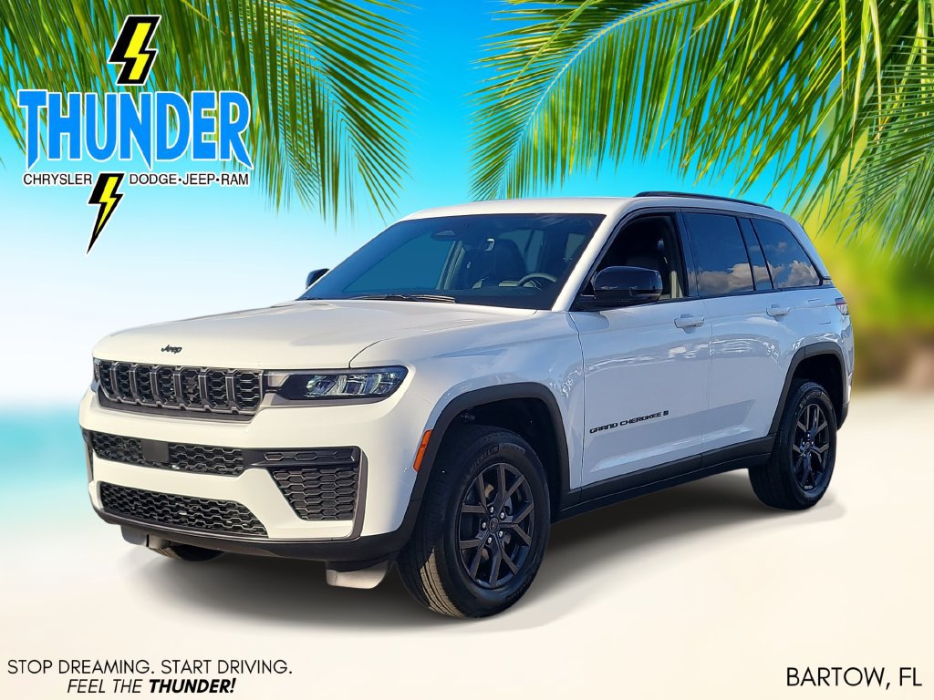 New 2027 Jeep Grand Cherokee Altitude AWD/4WD image 2