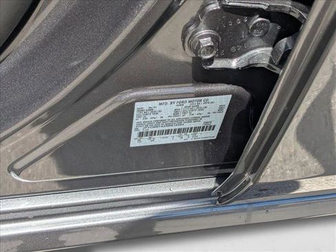 New 2025 Ford Maverick Lobo image 17