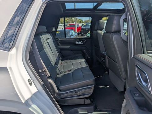 Used 2021 Chevrolet Tahoe RST RWD image 16