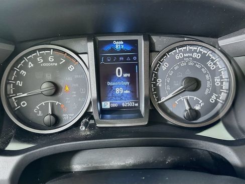 Used 2019 Toyota Tacoma TRD Sport AWD/4WD image 24