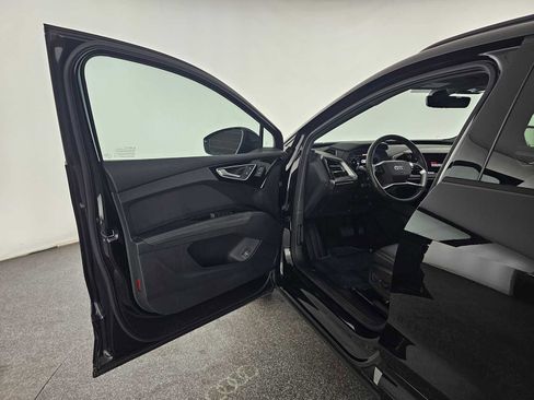 Used 2024 Audi Q4 e-tron Premium Plus w/ Premium Plus image 20