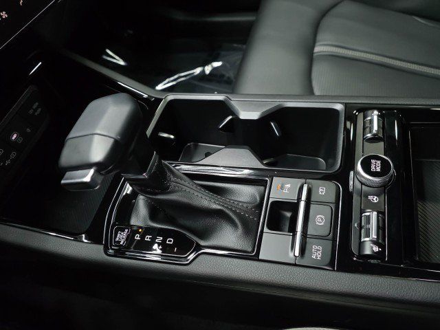 Used 2025 Kia K5 GT-Line AWD/4WD image 28