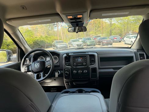 Used 2018 RAM 1500 Express w/ Express Value Package image 23