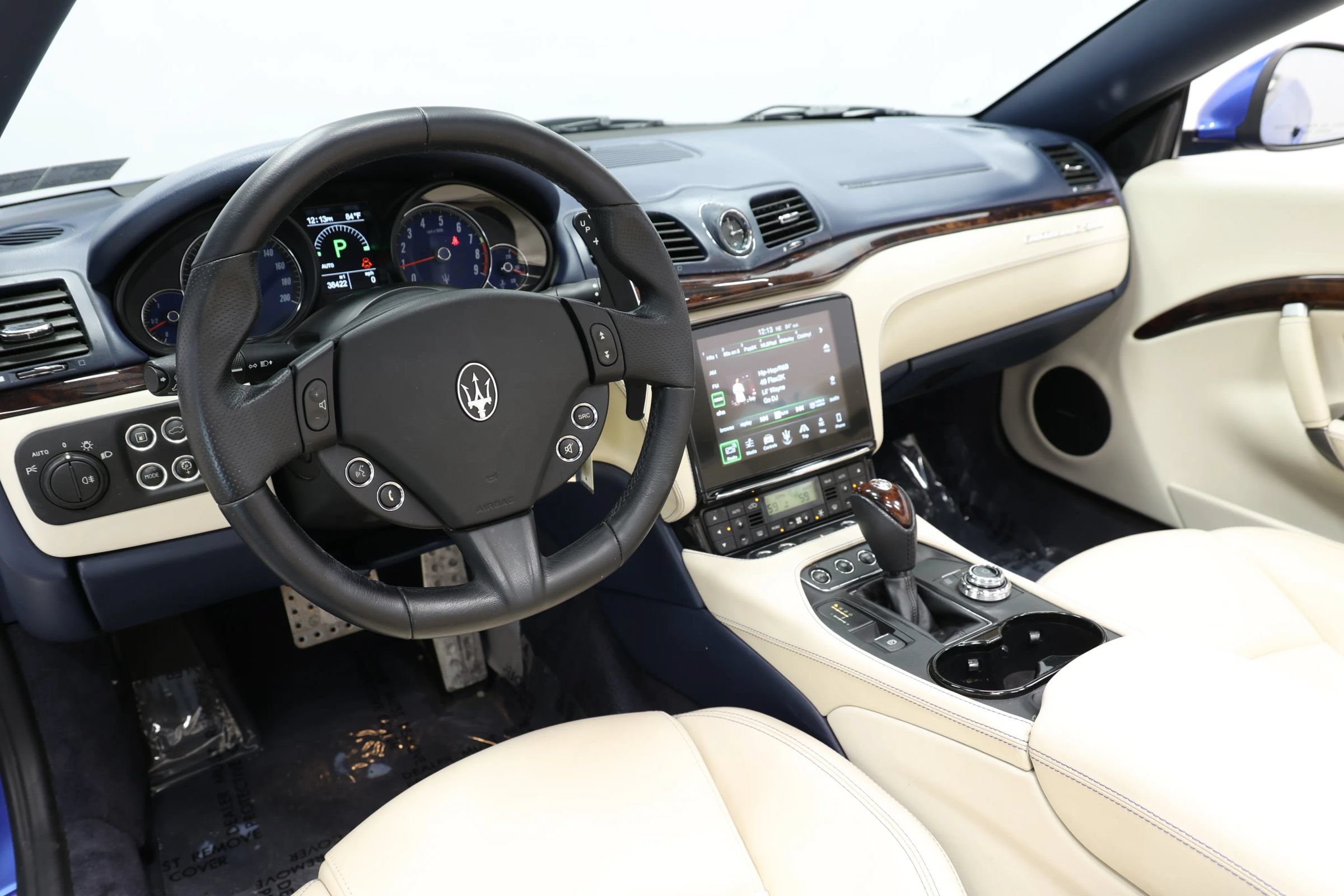 Used 2018 Maserati GranTurismo Sport RWD image 2