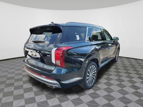 Certified 2025 Hyundai Palisade Calligraphy image 4