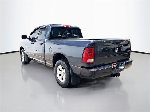 Used 2017 RAM 1500 Express image 9