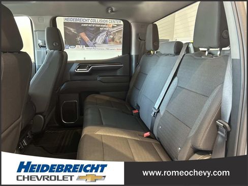 Used 2024 Chevrolet Silverado 1500 LT AWD/4WD image 12