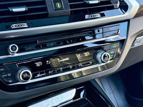 Used 2019 BMW X3 sDrive30i w/ Convenience Package image 11