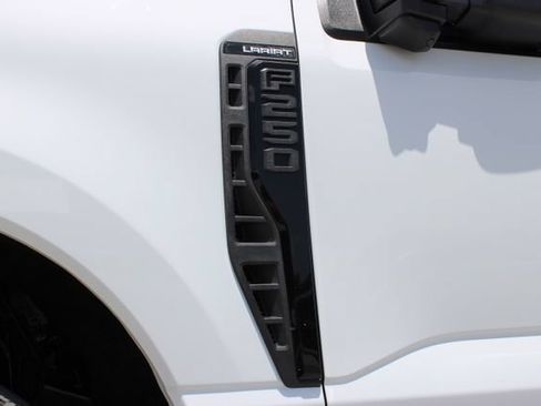 Used 2025 Ford F250 Lariat w/ Lariat Ultimate Package AWD/4WD image 21
