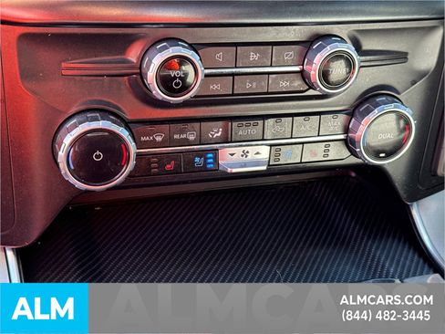 Used 2023 Ford F150 Limited image 35