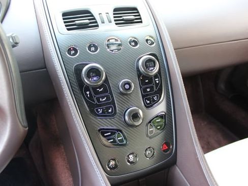 Used 2014 Aston Martin Vanquish Coupe RWD image 14