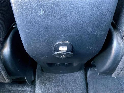 Used 2018 Toyota RAV4 XLE image 34