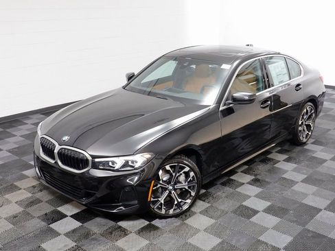 New 2026 BMW 330i xDrive Sedan w/ Convenience Package AWD/4WD image 2