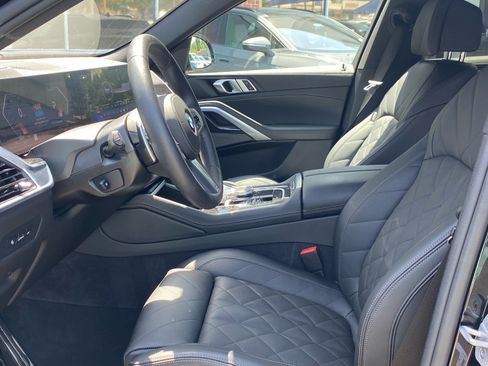 Used 2026 BMW X6 xDrive40i w/ Climate Comfort Package AWD/4WD image 11