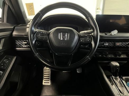Used 2024 Honda Accord Sport image 22