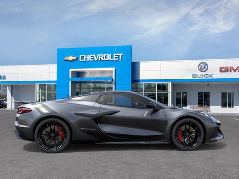 New 2027 Chevrolet Corvette Grand Sport w/ Z52 Sport Performance Package RWD image 5