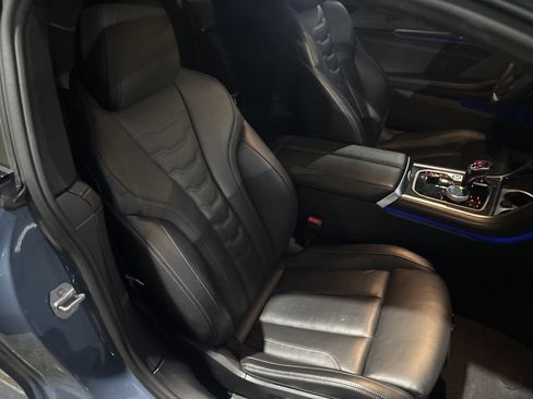 Used 2022 BMW M850i xDrive Coupe w/ M Carbon Exterior Package image 9