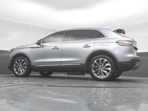 Certified 2023 Lincoln Nautilus Reserve w/ Luxury Package image 42