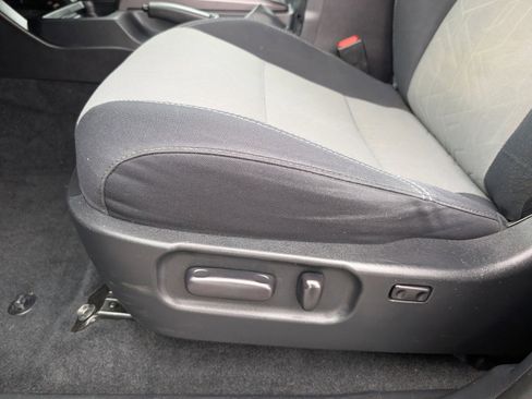 Used 2020 Toyota Tacoma TRD Off-Road image 26