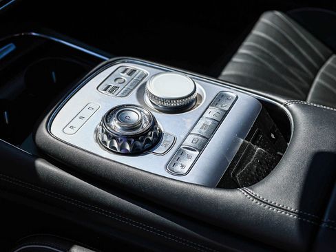Used 2023 Genesis G90 3.5T AWD/4WD image 22