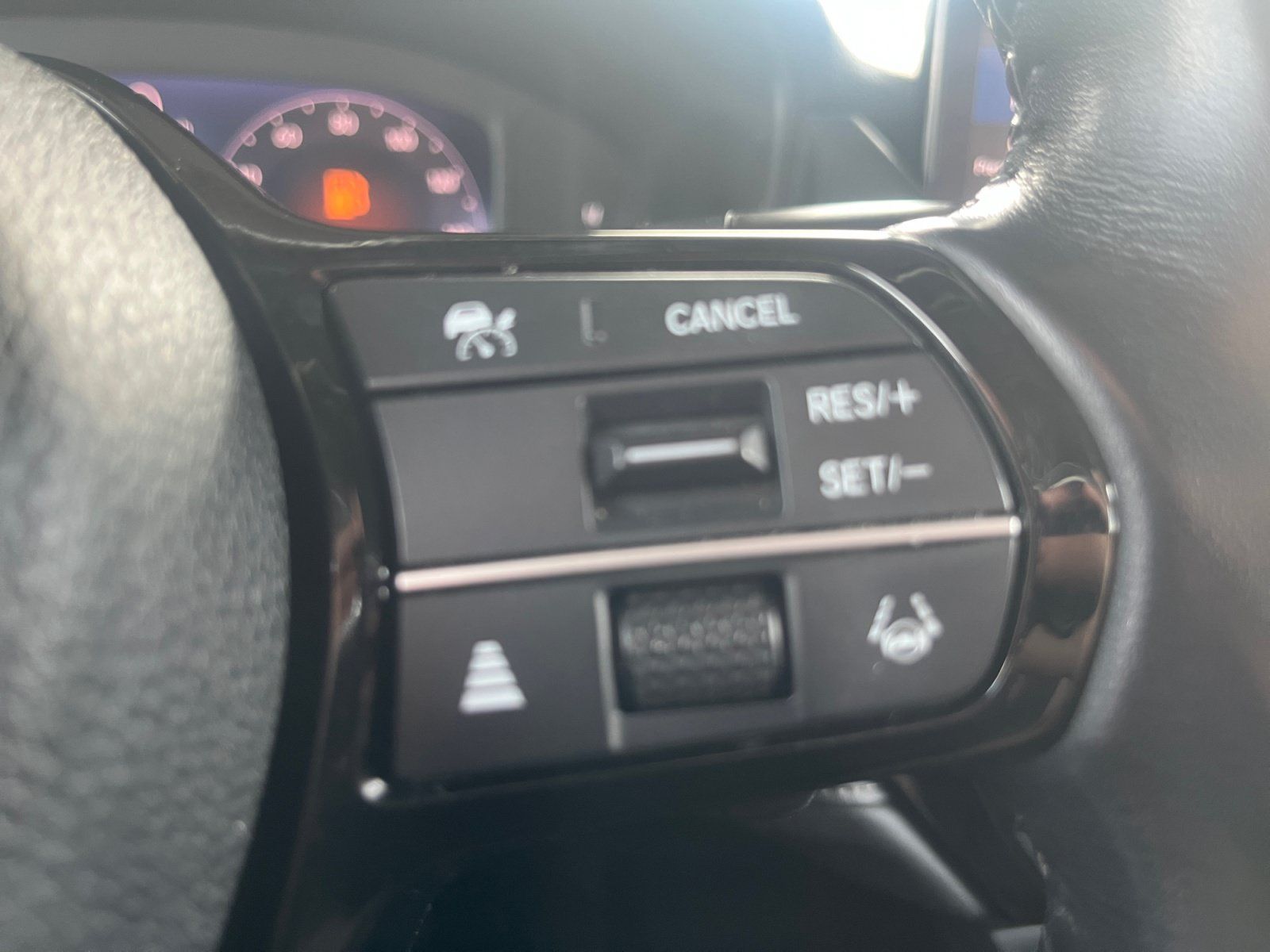 Used 2023 Honda Accord Touring image 19