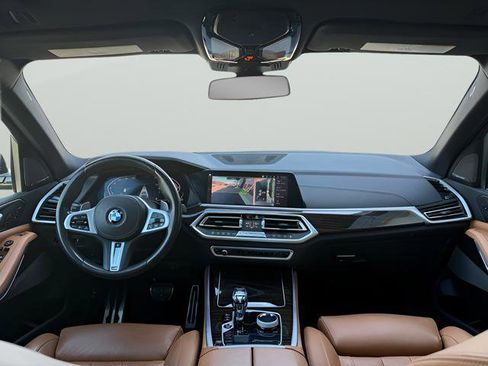 Used 2021 BMW X5 xDrive40i w/ M Sport Package image 13