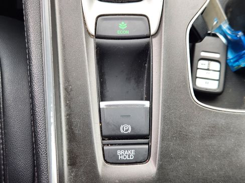 Used 2019 Honda Accord EX-L image 22