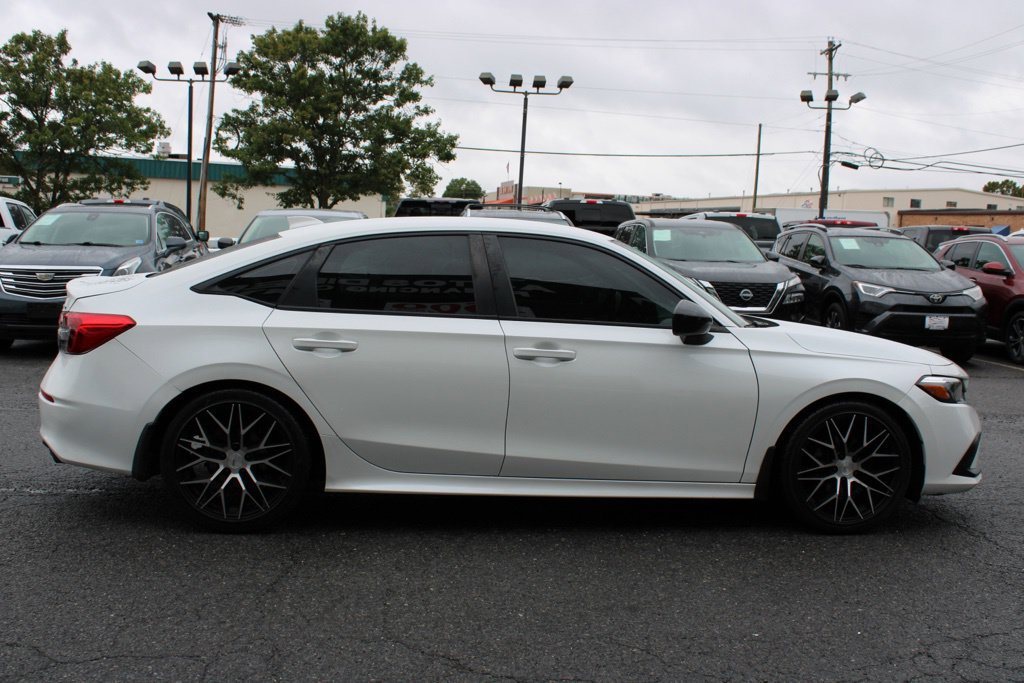 Used 2022 Honda Civic Sport image 8
