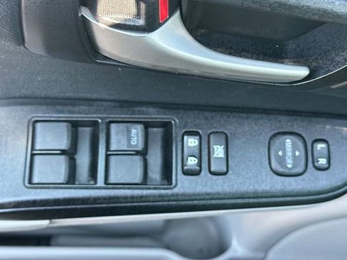 Used 2013 Toyota Camry LE image 12