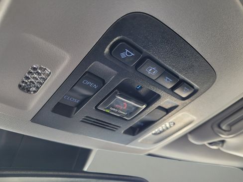 Used 2020 Toyota Camry SE w/ Audio Package FWD image 23