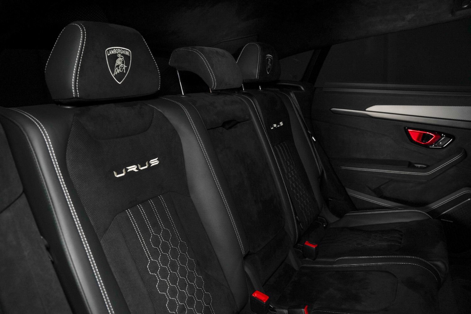 Used 2023 Lamborghini Urus Performante AWD/4WD image 45