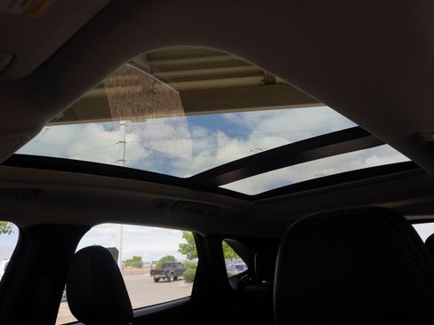 New 2025 Ford Escape SE w/ PHEV Premium Package image 35