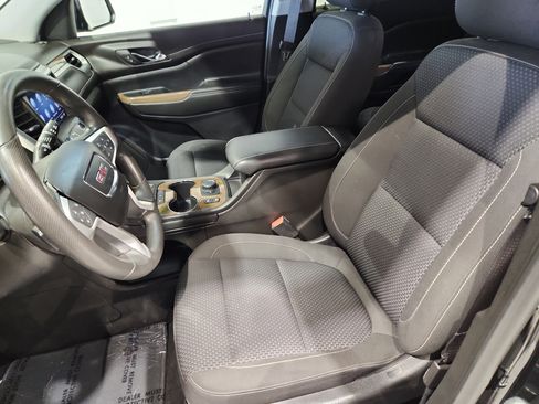 Certified 2023 GMC Acadia SLE w/ Elevation Edition image 15