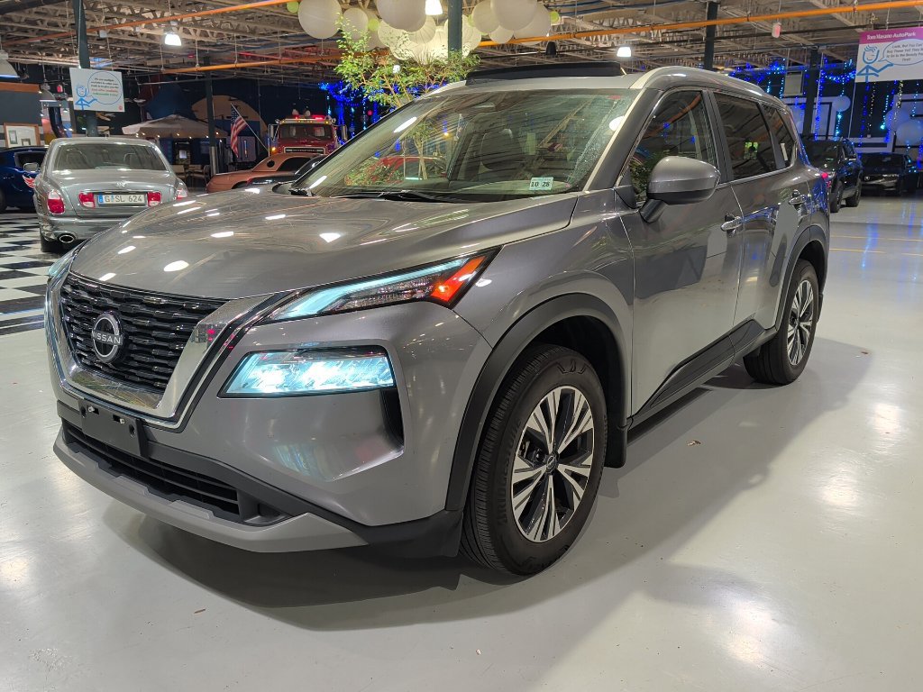 Used 2023 Nissan Rogue SV w/ SV Premium B Package AWD/4WD image 3