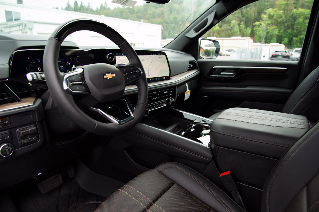 New 2026 Chevrolet Tahoe High Country AWD/4WD image 10