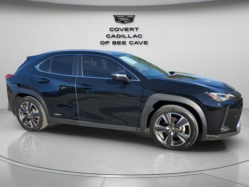 Used 2021 Lexus UX 250h image 12