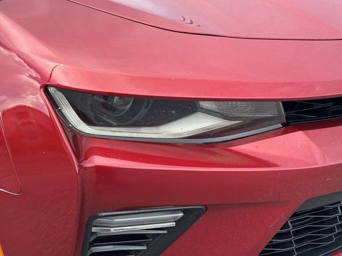 Used 2016 Chevrolet Camaro SS RWD image 11