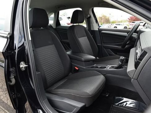Used 2025 Volkswagen Jetta S FWD image 20