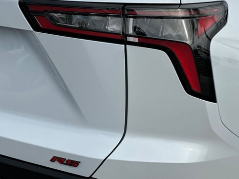 New 2026 Chevrolet Equinox RS FWD image 27