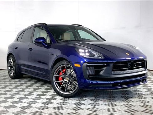 New 2026 Porsche Macan GTS AWD/4WD image 7