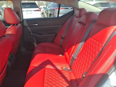 Certified 2024 Nissan Altima 2.0 SR image 20