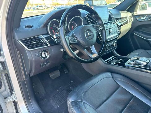 Used 2017 Mercedes-Benz GLS 550 4MATIC image 22