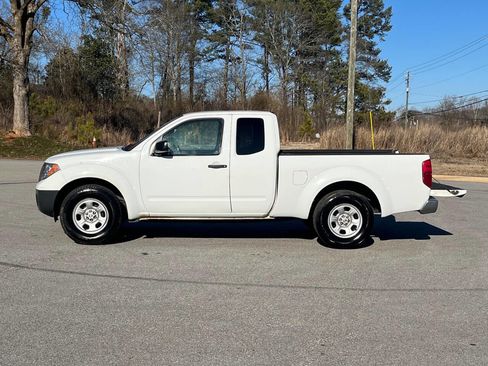 Used 2016 Nissan Frontier S image 20
