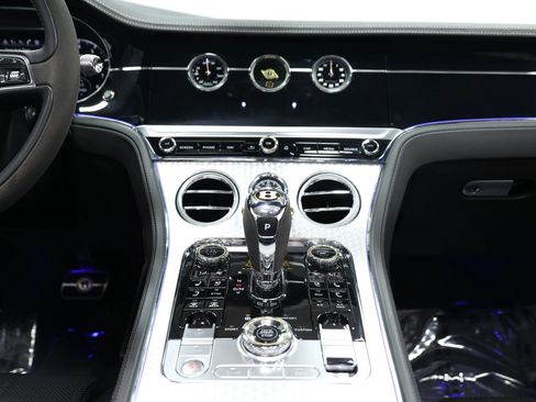Used 2020 Bentley Continental GT w/ Number 1 Edition by Mulliner AWD/4WD image 38