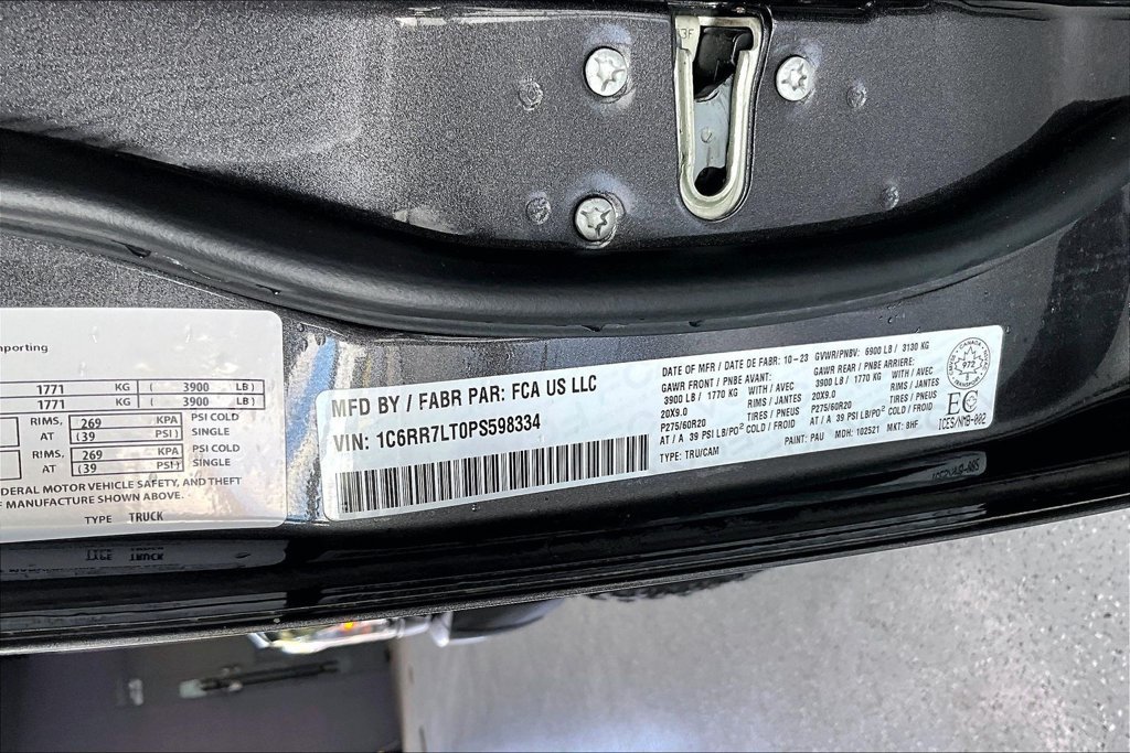 Used 2023 RAM 1500 Warlock AWD/4WD image 17