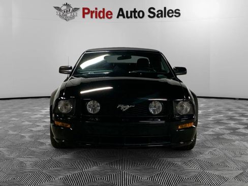 Used 2008 Ford Mustang GT Premium image 4