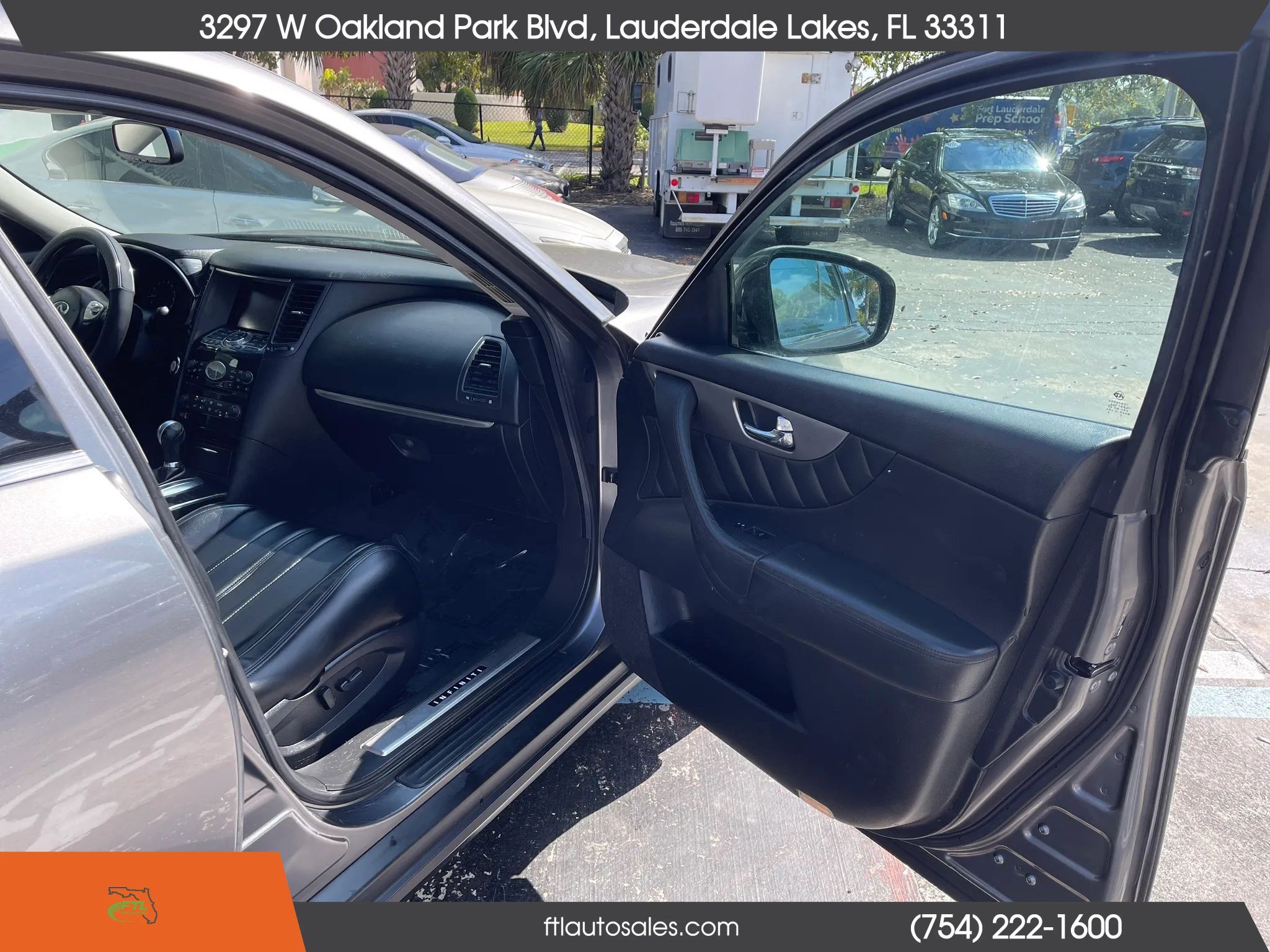 Used 2013 INFINITI FX37 2WD w/ Premium Pkg image 37