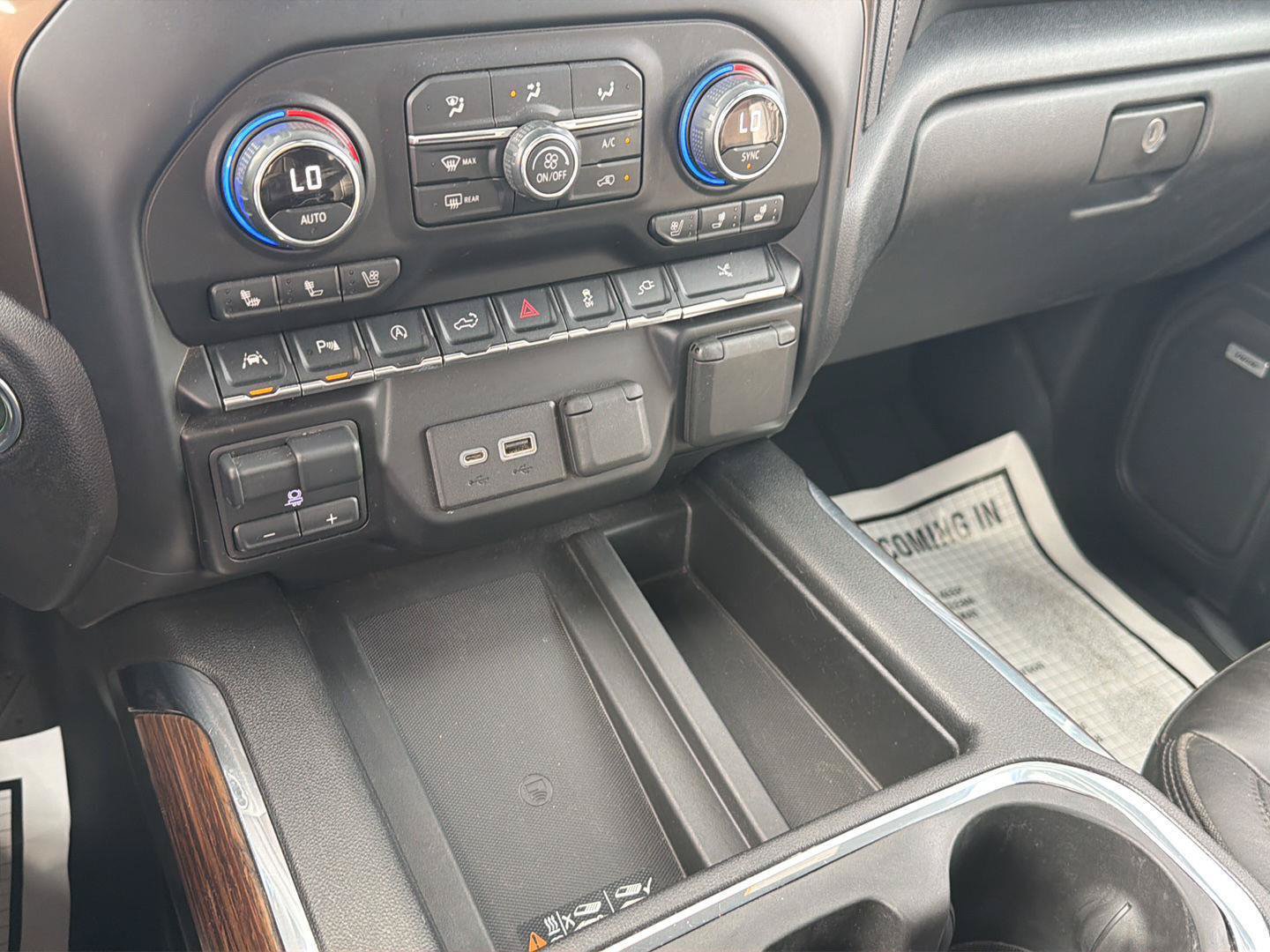 Certified 2020 Chevrolet Silverado 1500 High Country w/ Technology Package AWD/4WD image 26